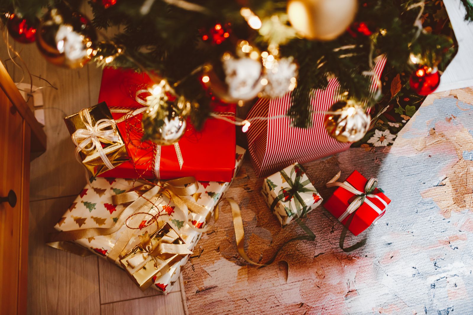Wrapped Christmas gifts under the tree
